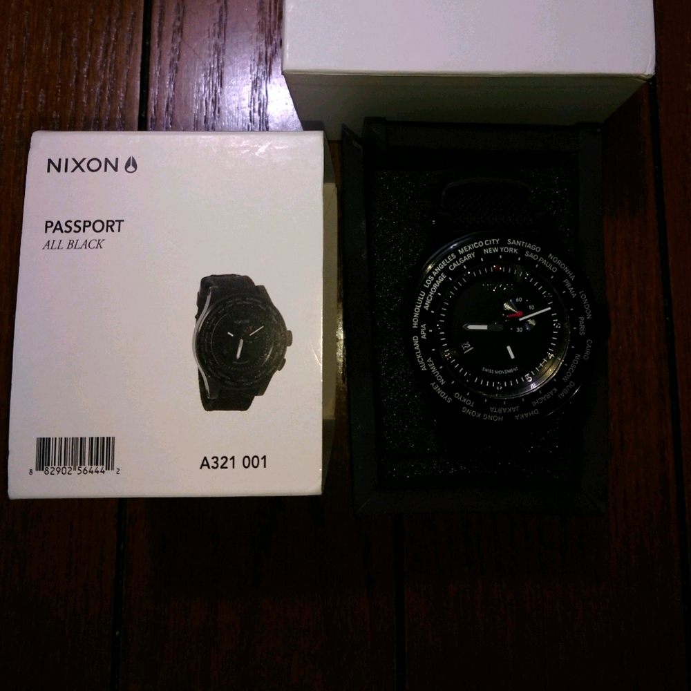 Nixon - Passport - All Black